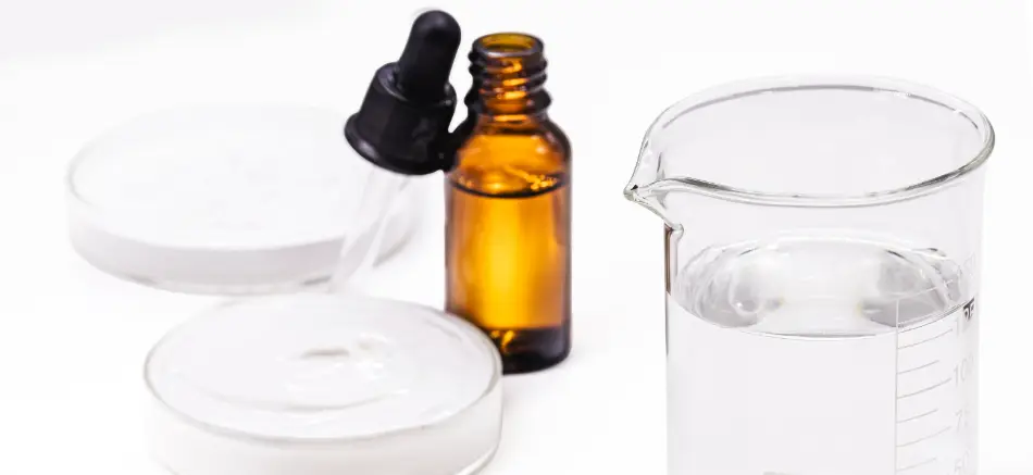 Eugenyl Acetate Exporters in India